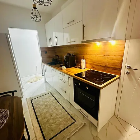 דירה Apartman-amko *